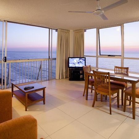 Chateau Beachside Resort Gold Coast Ruang foto